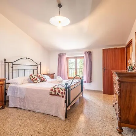 Vertine Countryside بيت للعطل *