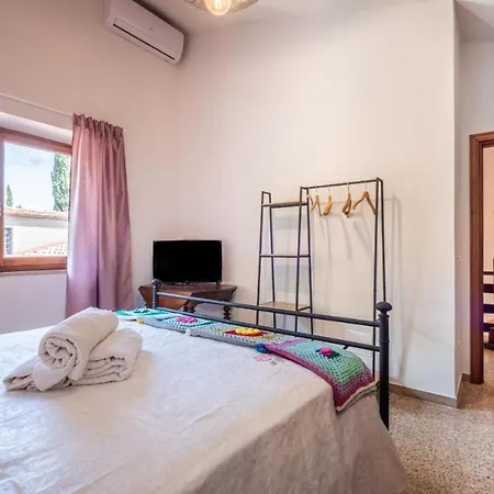 Vertine Countryside * غايولي إن كيانتي